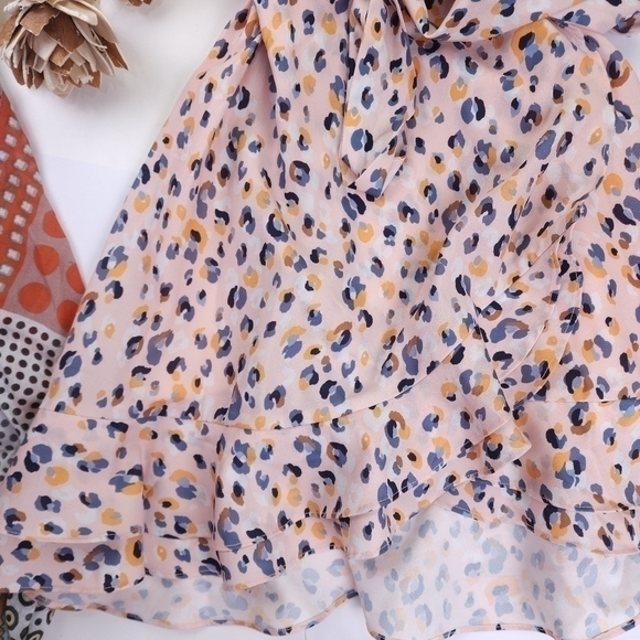 Sadie & Sage Pastel Peach Wrap Lined Dress Sz L - Picture 2 of 13